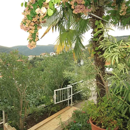 With Parking Space - Labin - 7474 شقة غاباس